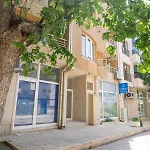 Sea Grape Wine Flat In Old Center Apartment *