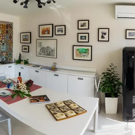 Sea Grape Wine Flat In Old Center Lägenhet *