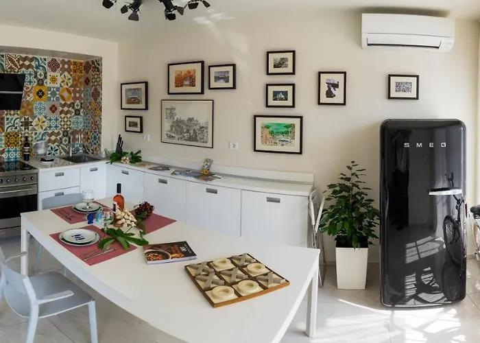 Sea Grape Wine Flat In Old Center Apartment *